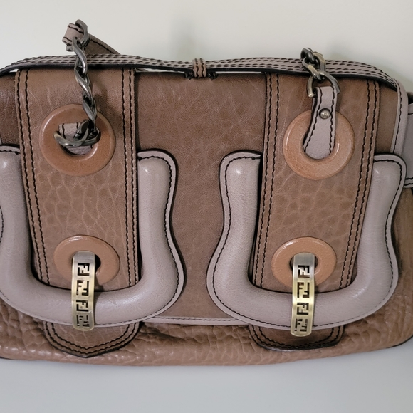 Fendi Nappa leather chain bag - Picture 2 of 11